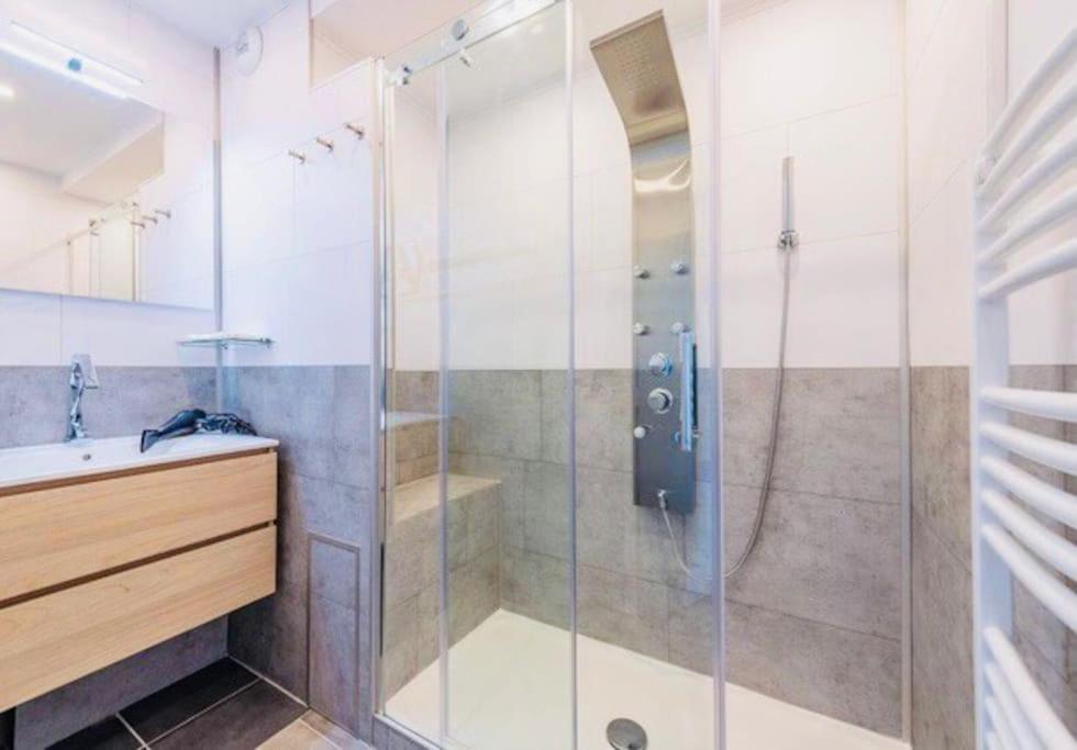 Appartement Disney Avengers, 5 Min Des Parcs Мани льо Онгр Екстериор снимка